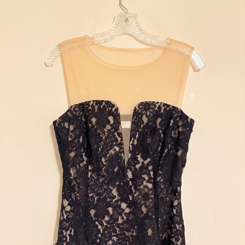 Bailey 44 Vivian Black Lace Illusion Neckline Sheath Dress Sleeveless Cocktail 6 - Picture 14 of 16